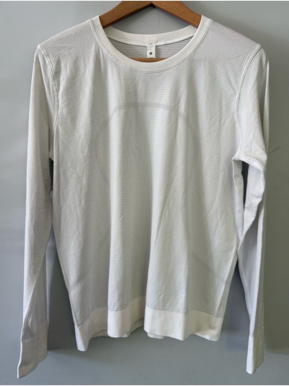 Lululemon Swiftly Tech Ling Sleeve Shirt